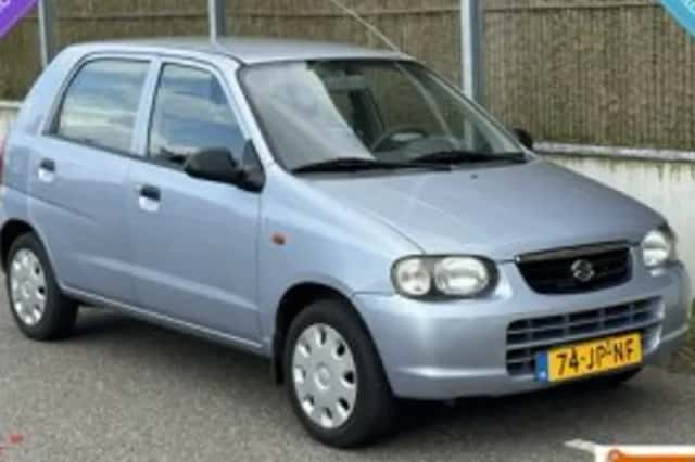 Suzuki Alto (2002) thumbnail 2