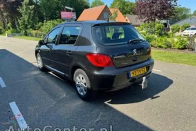 Peugeot 307 (2007) thumbnail 4