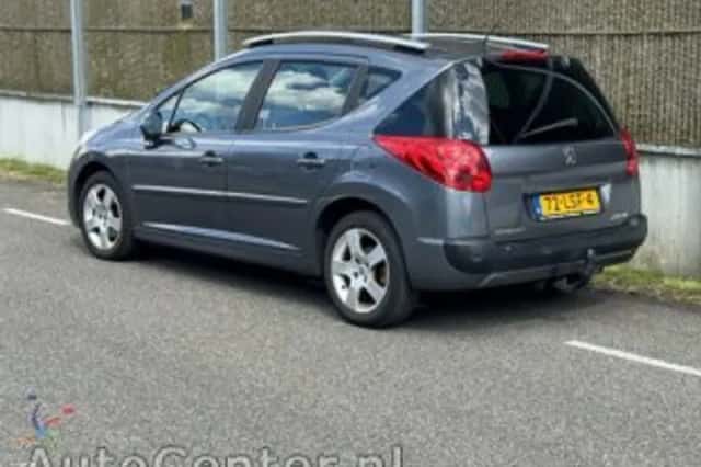 Peugeot 207 (2010) thumbnail 5