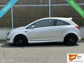 Opel Corsa (2008) thumbnail 3