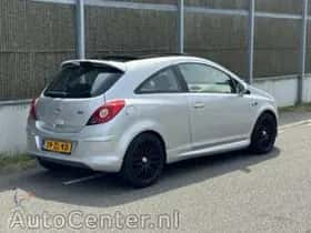 Opel Corsa (2008) thumbnail 4