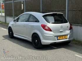 Opel Corsa (2008) thumbnail 5