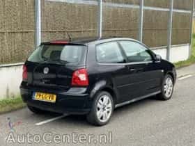 Volkswagen Polo (2003) thumbnail 5