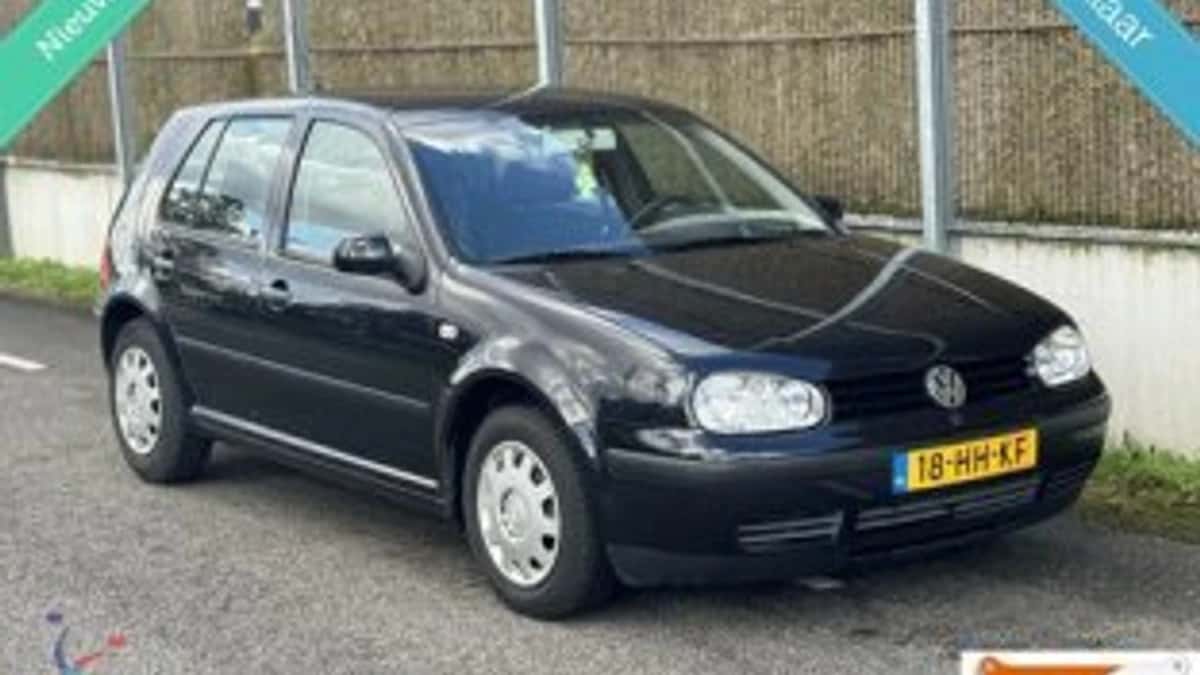 Volkswagen Golf (2001) — foto 1