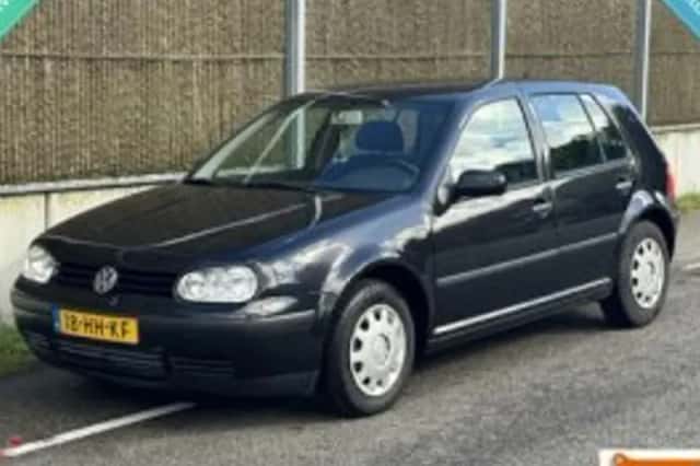 Volkswagen Golf (2001) thumbnail 2
