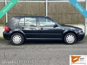 Volkswagen Golf (2001) thumbnail 3
