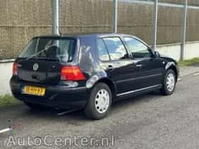 Volkswagen Golf (2001) thumbnail 4