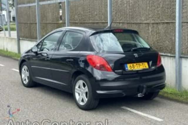 Peugeot 207 (2007) thumbnail 4