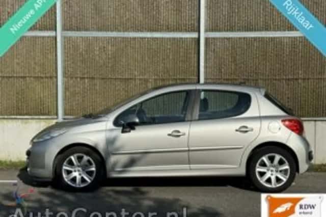 Peugeot 207 (2008) thumbnail 3