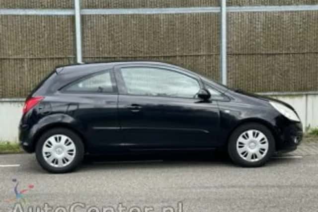Opel Corsa (2007) thumbnail 6