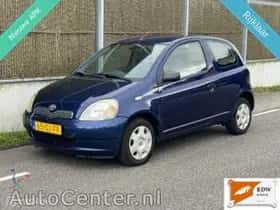 Toyota Yaris (2000) thumbnail 2