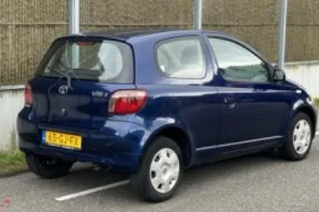 Toyota Yaris (2000) thumbnail 4