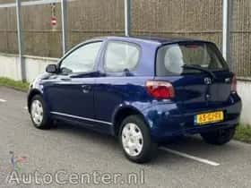 Toyota Yaris (2000) thumbnail 5