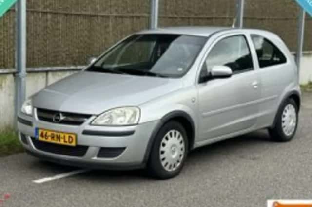 Opel Corsa (2005) thumbnail 2