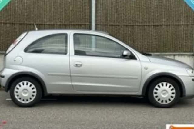 Opel Corsa (2005) thumbnail 3