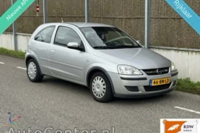Opel Corsa (2005) thumbnail 1