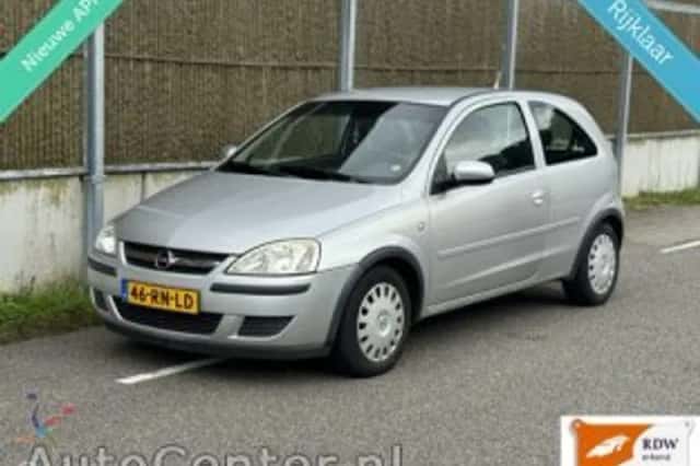 Opel Corsa (2005) thumbnail 2
