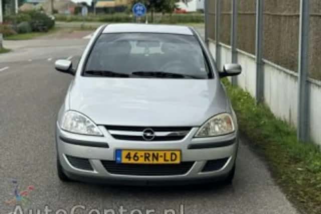 Opel Corsa (2005) thumbnail 6