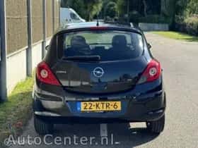 Opel Corsa (2010) thumbnail 8
