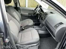 Volkswagen Polo (2006) thumbnail 8