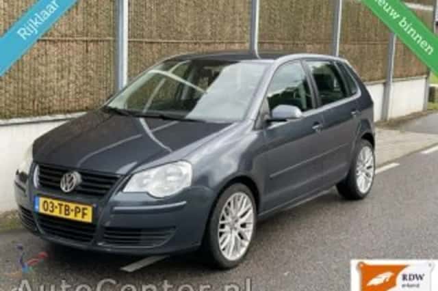 Volkswagen Polo (2006) thumbnail 2