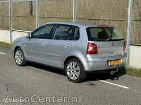 Volkswagen Polo (2003) thumbnail 4
