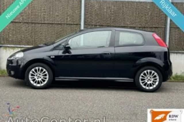 Fiat Grande Punto (2009) thumbnail 3