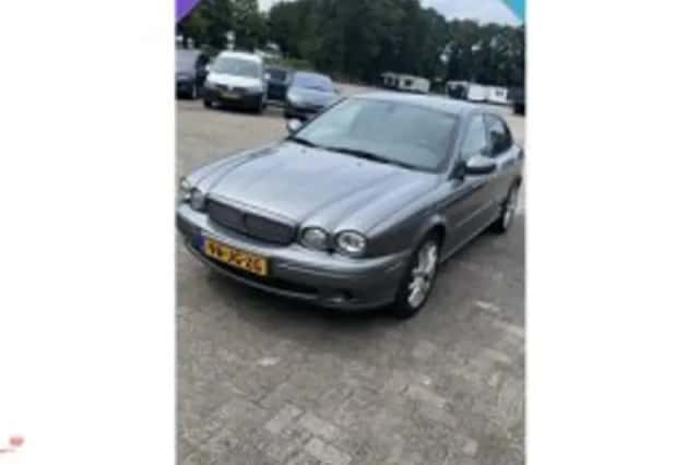 Jaguar X-Type (2002) thumbnail 1