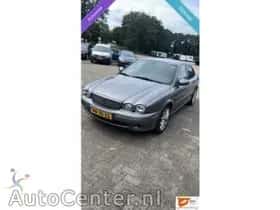 Jaguar X-Type (2002)