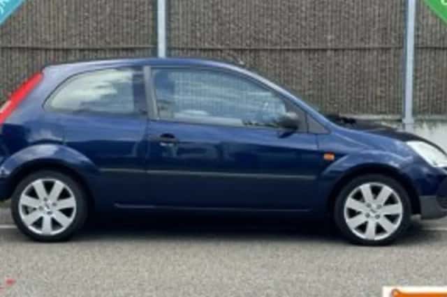 Ford Fiesta (2005) thumbnail 3