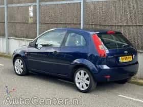 Ford Fiesta thumbnail 4
