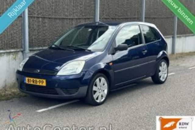 Ford Fiesta (2005) thumbnail 2