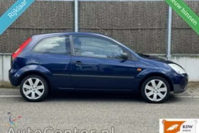 Ford Fiesta (2005) thumbnail 3