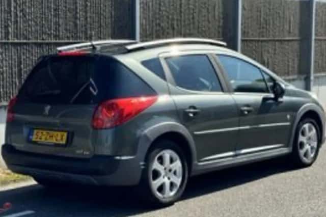 Peugeot 207 (2008) thumbnail 4