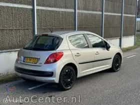 Peugeot 207 (2007) thumbnail 4