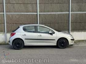 Peugeot 207 (2007) thumbnail 6
