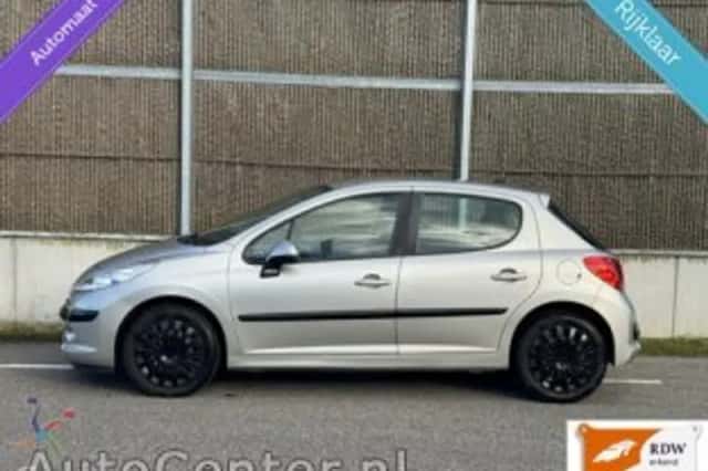 Peugeot 207 (2007) thumbnail 3