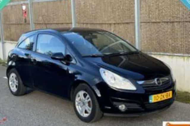 Opel Corsa (2008) thumbnail 1