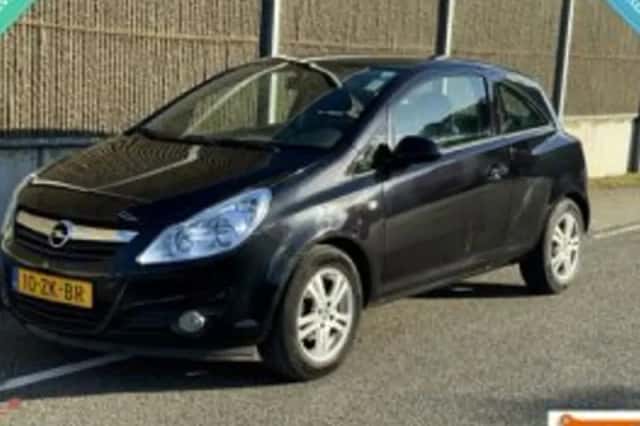 Opel Corsa (2008) thumbnail 2
