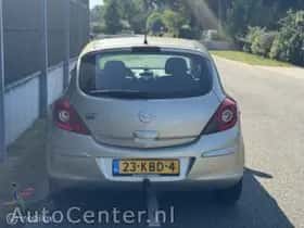 Opel Corsa (2009) thumbnail 8