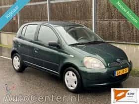 Toyota Yaris (2002) thumbnail 2