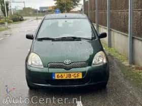 Toyota Yaris (2002) thumbnail 7