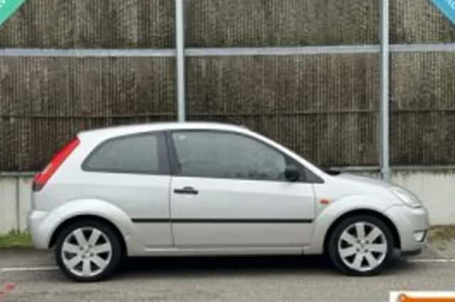 Ford Fiesta (2004) thumbnail 3