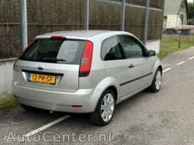 Ford Fiesta thumbnail 4