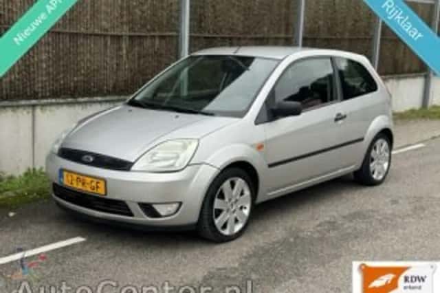 Ford Fiesta (2004) thumbnail 1