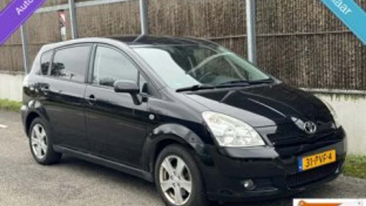 Toyota Verso — foto 1