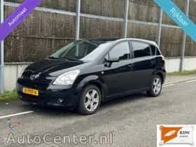 Toyota Verso thumbnail 2