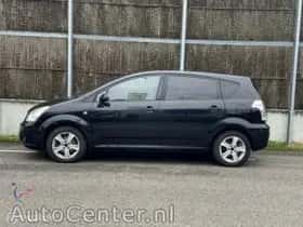 Toyota Verso thumbnail 6
