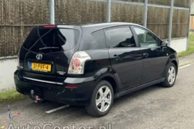 Toyota Verso (2006) thumbnail 4