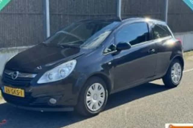 Opel Corsa (2008) thumbnail 2